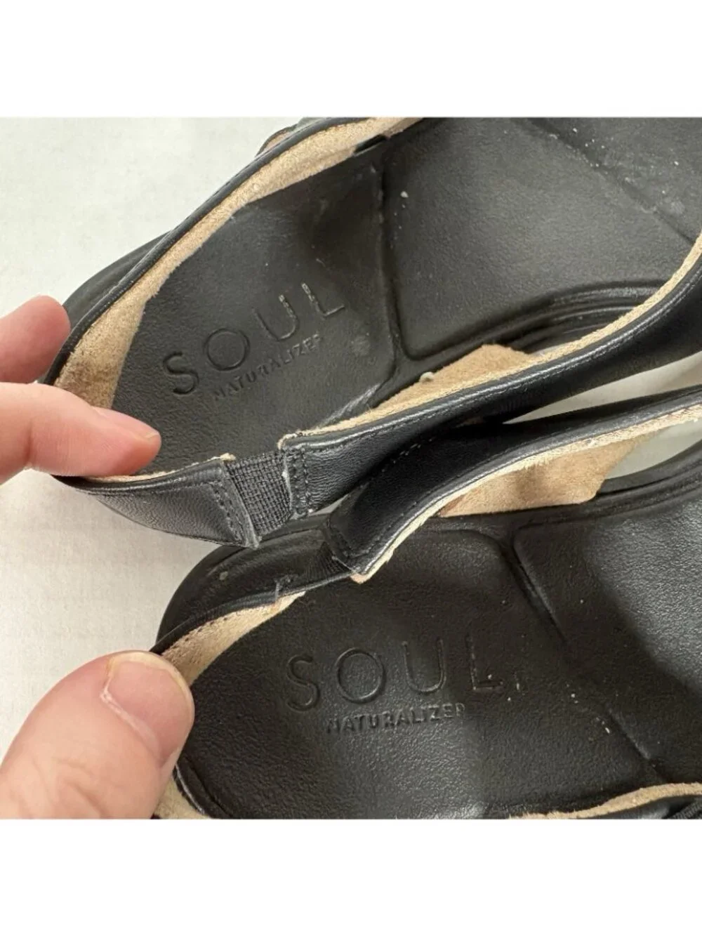 SOUL Naturalizer Women 8.5M Black Faux Leather Comfort Freya Flat Sandals - Picture 10 of 12